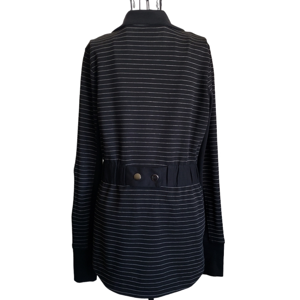 🌻CABI Sporty Sprint Jacket Zip Up Curve Back Hem #3378, Size XS - Picture 7 of 10